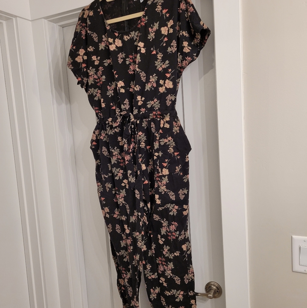 XL Floral Jumpsuit